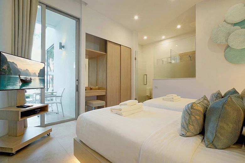 Bedroom 3 — West Wing, Ground Floor